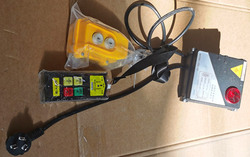 商場(chǎng)電動(dòng)吊鉤